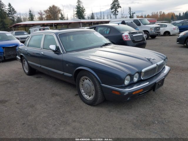 2000 JAGUAR XJ8 SAJDA24C5YLF17226 Photo 0