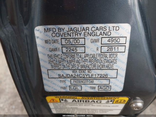 2000 JAGUAR XJ8 SAJDA24C5YLF17226 Photo 8