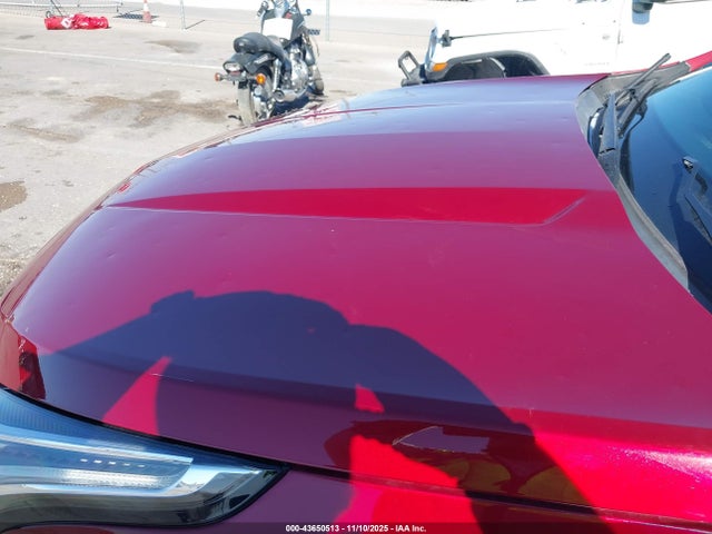 2019 CADILLAC XT4 1GYFZER46KF154063 Photo 5