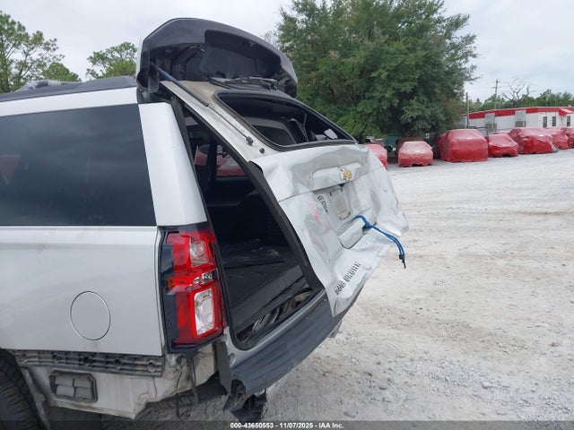Продаж на аукціоні авто 2019 Chevrolet Suburban Lt, vin: 1GNSCHKC6KR201509, номер лоту: 43650553