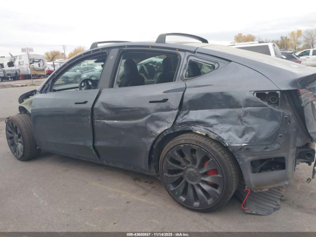 2022 TESLA MODEL Y 7SAYGDEF3NF506307 Photo 5