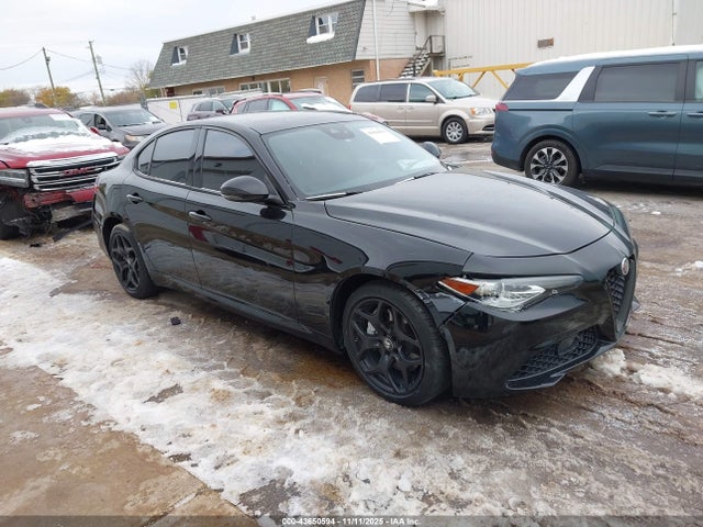 2021 ALFA ROMEO GIULIA ZARFANAN1M7641207