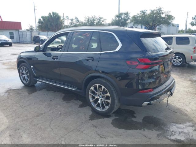 2024 BMW X5 5UX13EU0XR9U31861 Photo 2