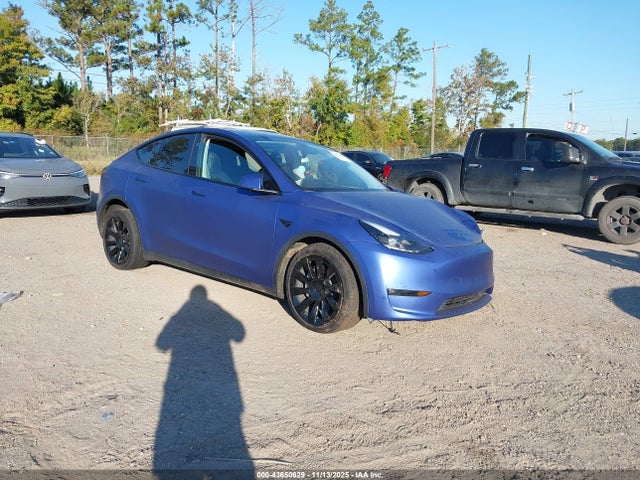 2023 TESLA MODEL Y 7SAYGAEE3PF949405 Photo 0