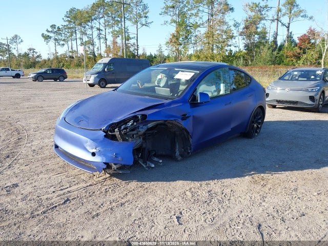 2023 TESLA MODEL Y 7SAYGAEE3PF949405 Photo 1