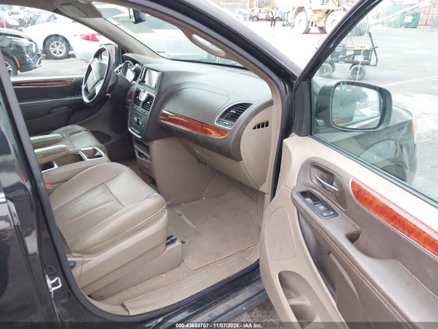 Продажа на аукционе авто 2014 Chrysler Town & Country Touring, vin: 2C4RC1BG5ER195637, номер лота: 43650707