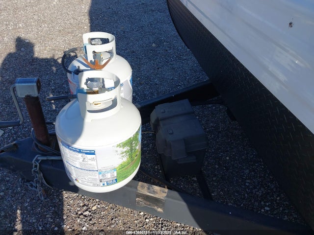 1UJBJ0BN1H17V0673 Jayco Jayflight