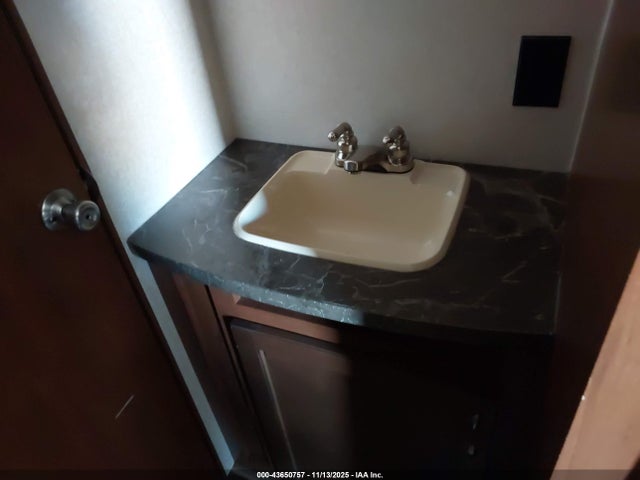 1UJBJ0BN1H17V0673 Jayco Jayflight