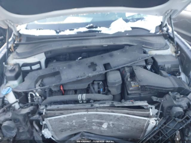 2019 HYUNDAI SANTA FE 5NMS2CAD4KH079374 Photo 9