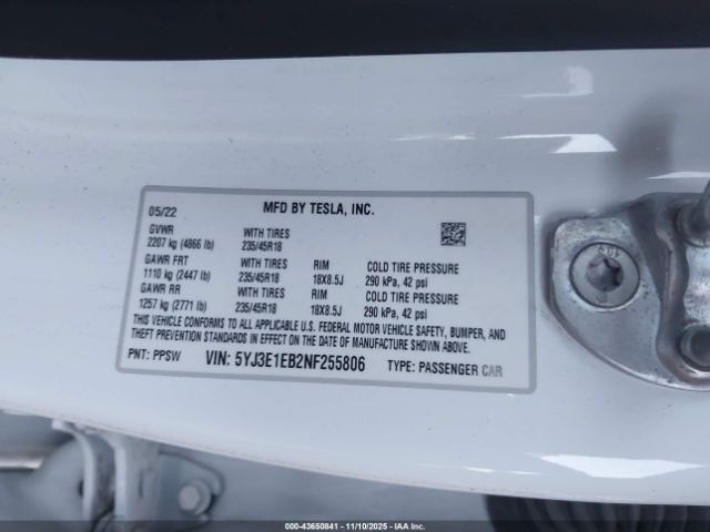 2022 TESLA MODEL 3 5YJ3E1EB2NF255806 Photo 8
