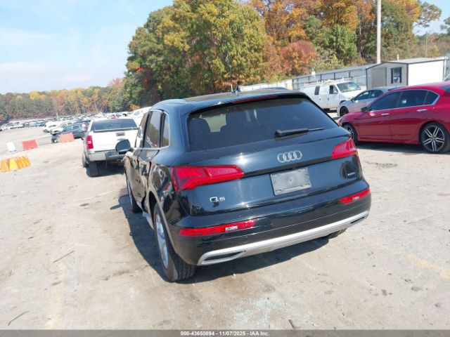 2019 AUDI Q5 WA1ANAFY7K2077328 Photo 2