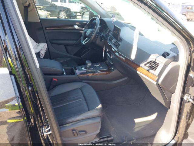 2019 AUDI Q5 WA1ANAFY7K2077328 Photo 4