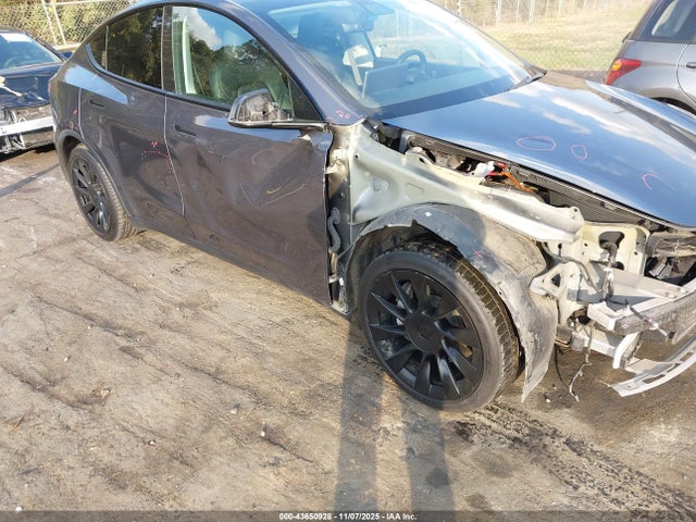 2021 TESLA MODEL Y 5YJYGDEE9MF067293 Photo 5