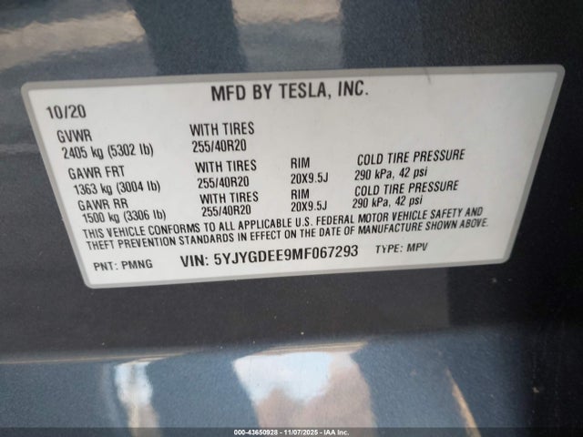 2021 TESLA MODEL Y 5YJYGDEE9MF067293 Photo 8