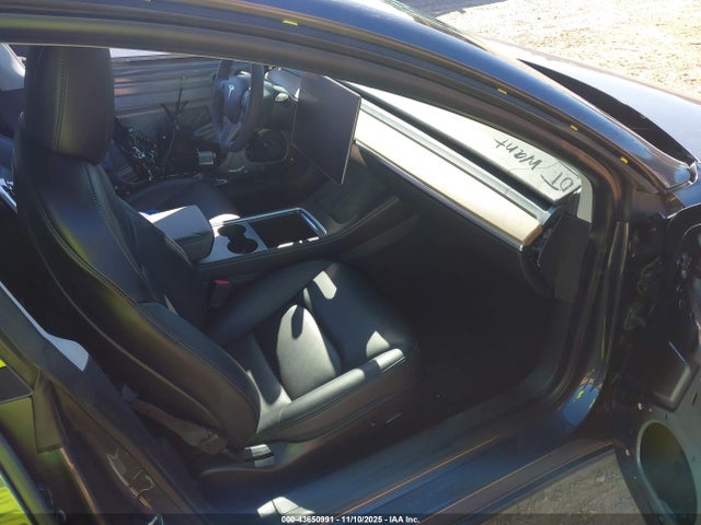 2022 TESLA MODEL 3 5YJ3E1EB0NF174464 Photo 4