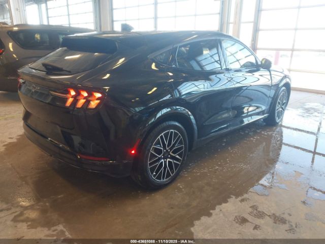 2024 FORD MUSTANG MACH-E 3FMTK3SU7RMA21913 Photo 3
