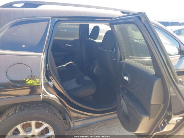 2016 JEEP CHEROKEE 1C4PJMAB7GW357721 Photo 7