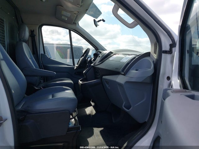 Ford Transit-150 2015 1FTNE1YM3FKA99284 Image 5