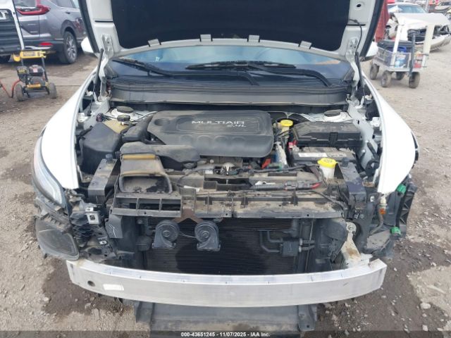 2016 JEEP CHEROKEE 1C4PJLDB5GW275900 Photo 9