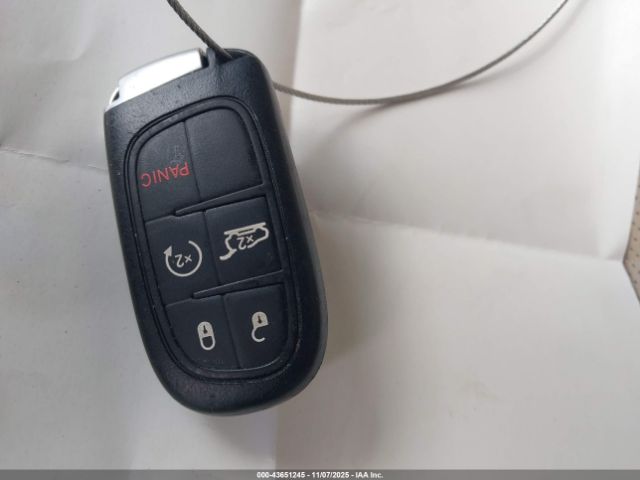 2016 JEEP CHEROKEE 1C4PJLDB5GW275900 Photo 10