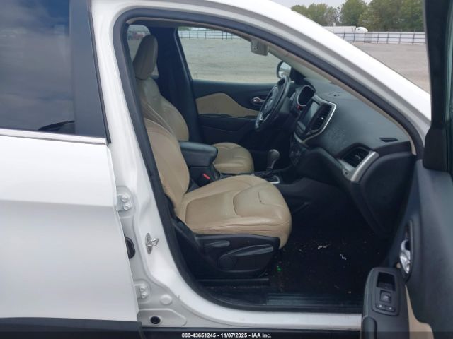 2016 JEEP CHEROKEE 1C4PJLDB5GW275900 Photo 4