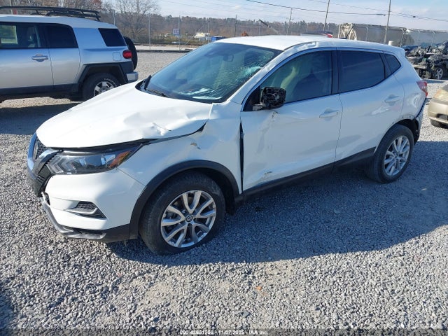 JN1BJ1AV7MW317401 Nissan Rogue Sport S Fwd Xtronic Cvt