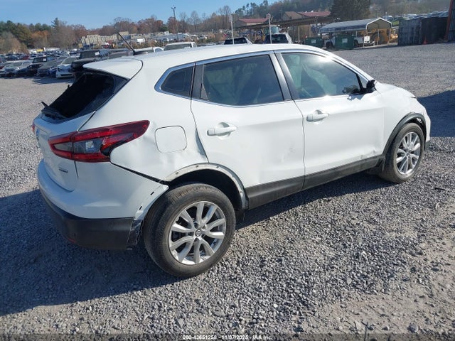 JN1BJ1AV7MW317401 Nissan Rogue Sport S Fwd Xtronic Cvt