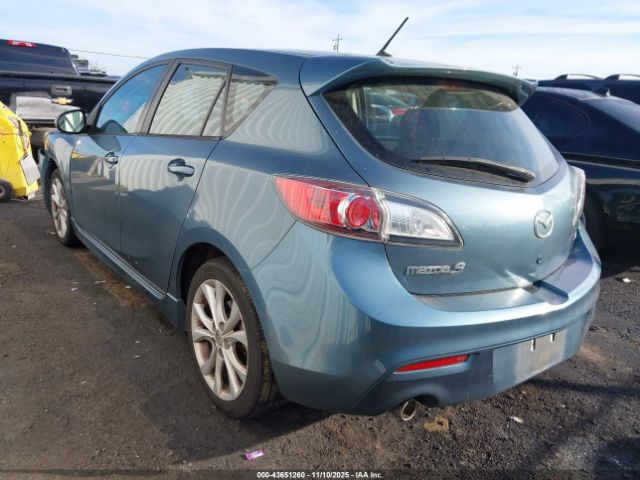 2011 MAZDA MAZDA3 JM1BL1K6XB1367380 Photo 2