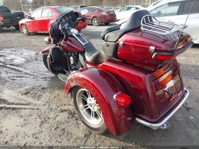 2015 HARLEY-DAVIDSON FLHTCUTG 1HD1MAL10FB862875 Photo 2