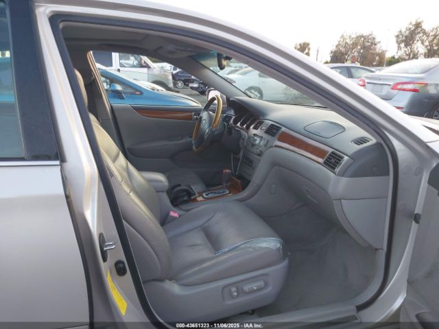 2005 LEXUS ES 330 JTHBA30G655091112 Photo 4