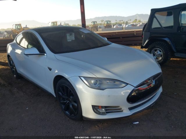 2014 TESLA MODEL S 5YJSA1S16EFP35740 Photo 5