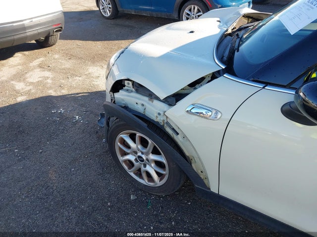 2015 MINI HARDTOP WMWXP7C52F2C60410 Photo 5
