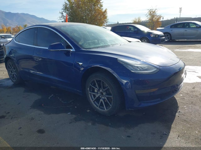 2019 TESLA MODEL 3 5YJ3E1EA9KF421242 Photo 0