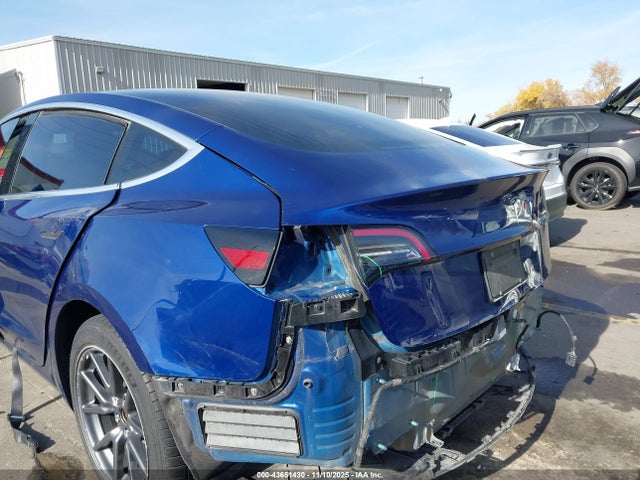 Tesla MODEL 3 2019 5YJ3E1EA9KF421242 Image 19