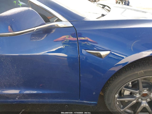 Tesla MODEL 3 2019 5YJ3E1EA9KF421242 Image 20