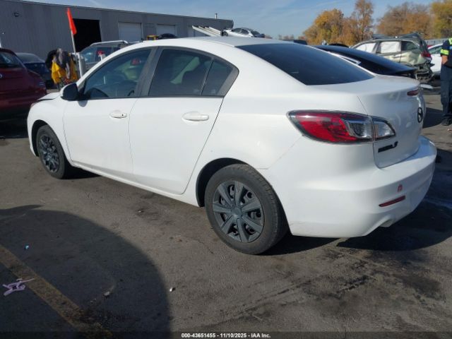 2013 MAZDA MAZDA3 JM1BL1TF2D1761814 Photo 2