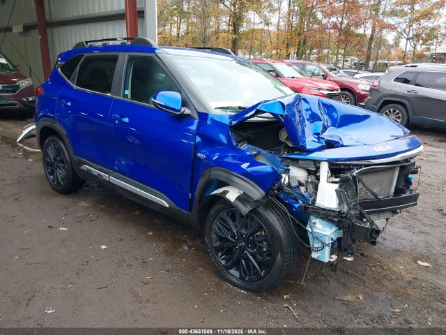 Продаж на аукціоні авто 2023 Kia Seltos Nightfall Edition, vin: KNDEUCA27P7402482, номер лоту: 43651506