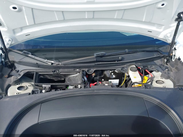 2024 TESLA MODEL 3 5YJ3E1EA8RF794203 Photo 9