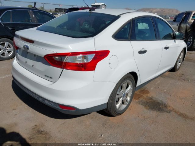 2014 FORD FOCUS 1FADP3E2XEL200565 Photo 3