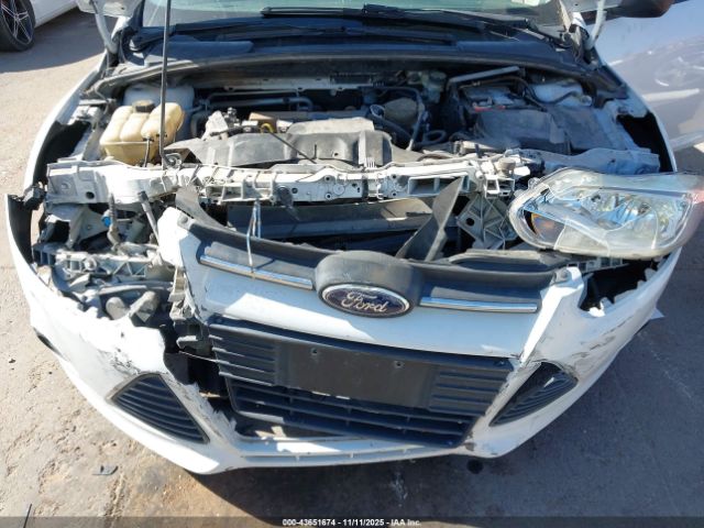 2014 FORD FOCUS 1FADP3E2XEL200565 Photo 5