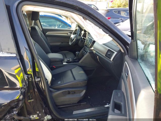 2021 VOLKSWAGEN ATLAS 1V2BR2CA4MC572304 Photo 4