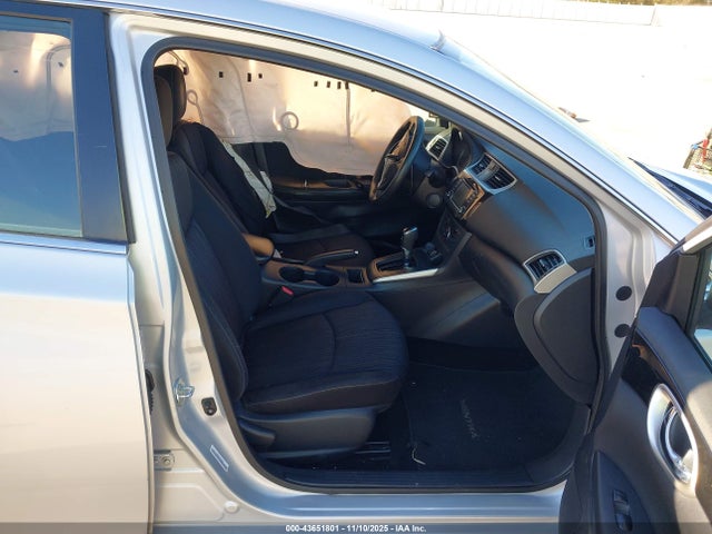 Nissan Sentra 2018 3N1AB7AP6JL618921 Image 5