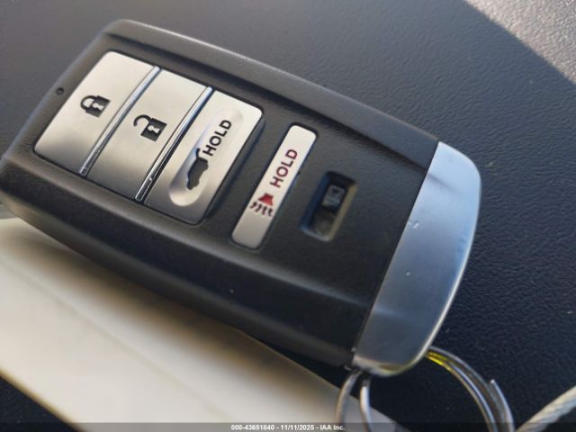 2019 ACURA RDX 5J8TC1H51KL021596 Photo 10