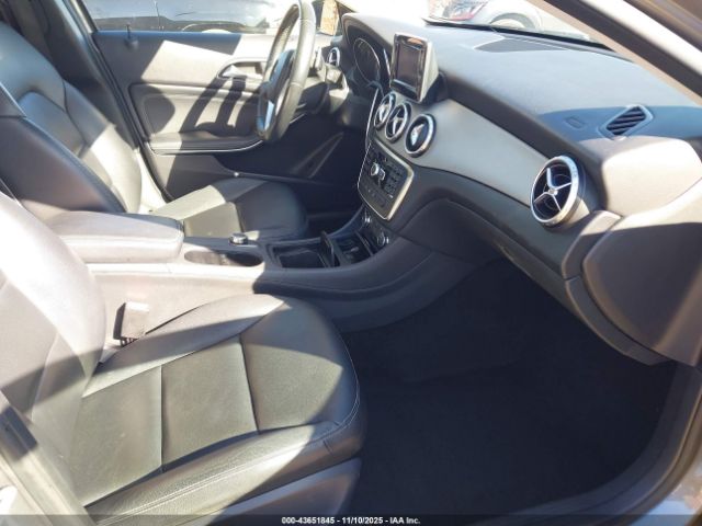 2015 MERCEDES-BENZ GLA 250 WDCTG4EB7FJ115024 Photo 4