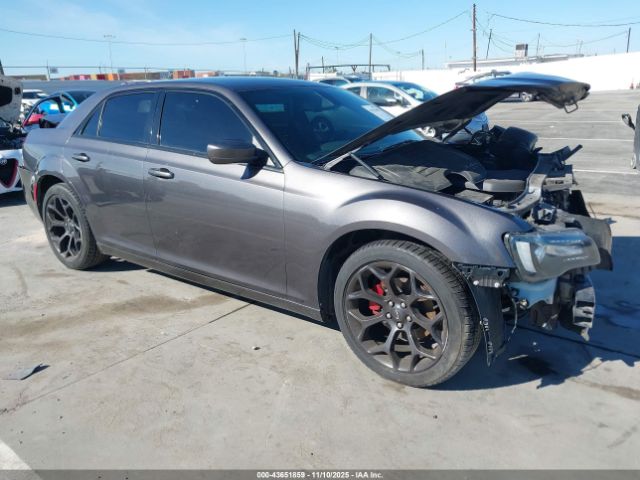 2019 CHRYSLER 300 2C3CCABG4KH548865