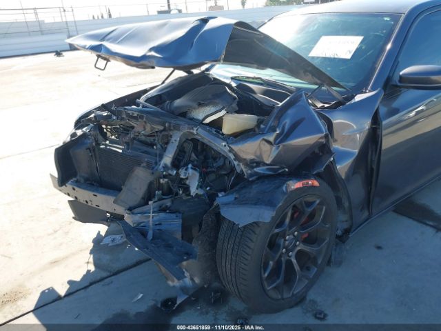 2019 CHRYSLER 300 2C3CCABG4KH548865 Photo 5