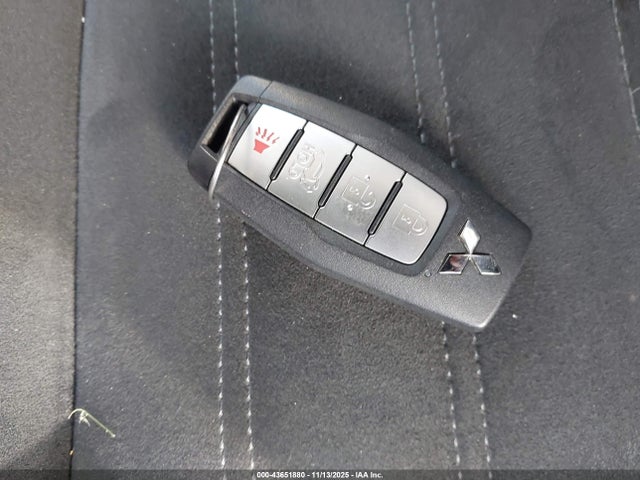 2022 MITSUBISHI OUTLANDER JA4J4UA84NZ037506 Photo 10