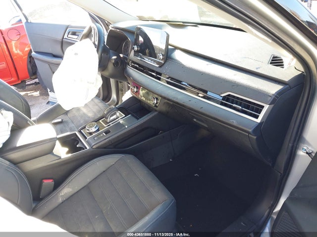 2022 MITSUBISHI OUTLANDER JA4J4UA84NZ037506 Photo 4