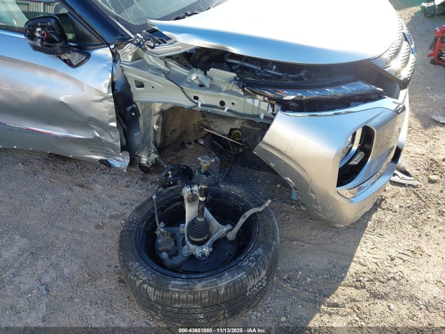 2022 MITSUBISHI OUTLANDER JA4J4UA84NZ037506 Photo 5