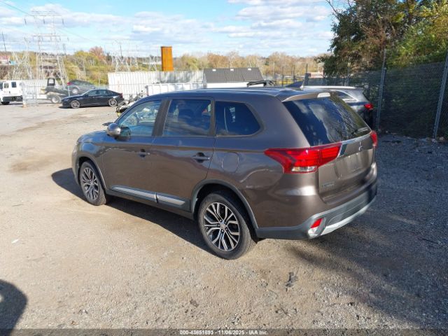 2018 MITSUBISHI OUTLANDER JA4AZ3A36JZ053376 Photo 2